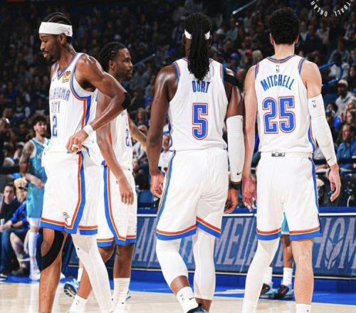 狂输27分！联盟第一10场5败，勇士保住73胜纪录，森林狼主帅立功