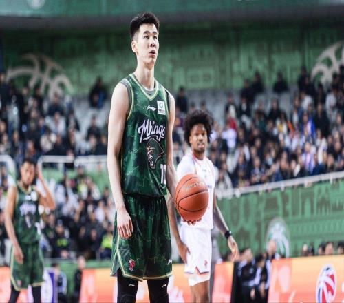 不当水货！杜锋弟子拿下14+10，打南京队开窍了，胡明轩回击质疑