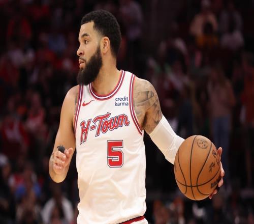 火箭5核心阵容成型！手握选秀权，精简替补提升2位置！5人或被弃