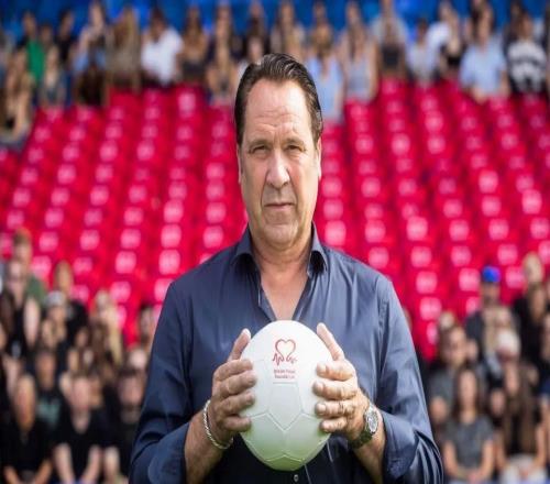 太阳报：阿森纳推出395镑球场参观套餐，可以和名宿共进午餐