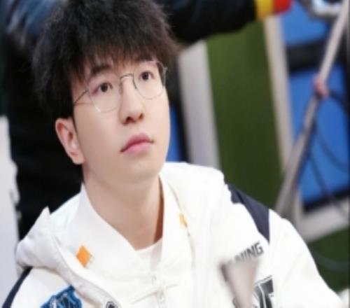 爆料人透露德杯二阶段赛程：12月25号Viper与Elk圣诞大战