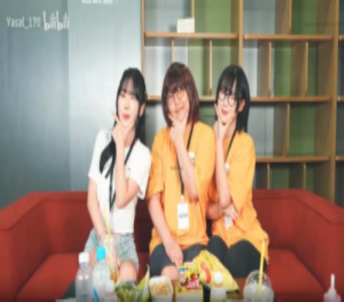 夸张哦！Imp与韩援CoserYasal联动女装扮相一时难辨真假