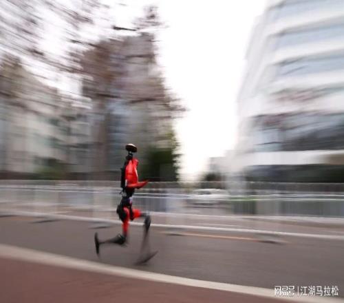 马拉松直播出了问题，那是谁的锅