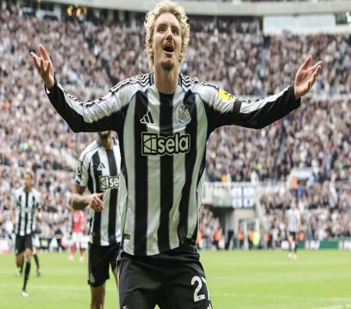 沃尔特马德：五年后是否还在英格兰踢球我更愿意顺其自然