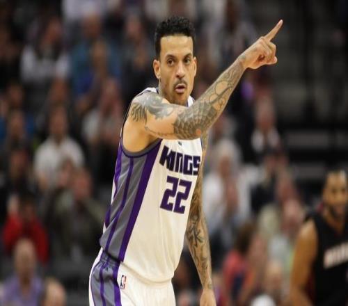 巴爷：NBA很多年轻人吸食大麻&我也吸过后来NBA高层让我教育他们