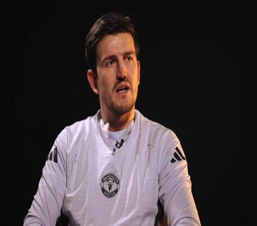 马奎尔：卡里克是俱乐部的传奇人物，相信球迷们会全力支持他