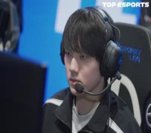 陌生太陌生了！JackeyLove三局胜利0阵亡仅第二局送出5个人头！