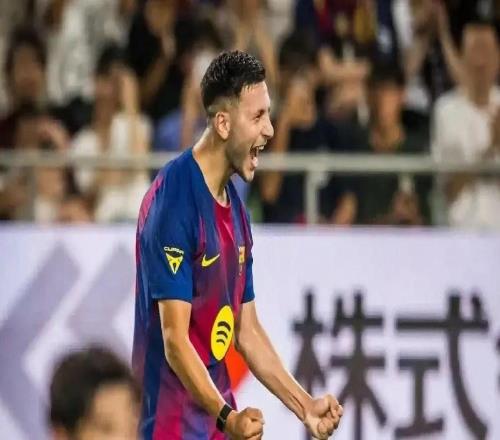 首发出战西甲，19岁前锋巴尔德吉迎来巴萨生涯首秀