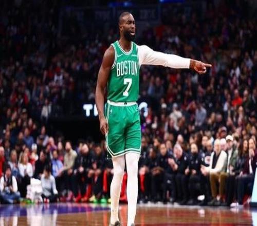 布朗回应直播争议：仍会继续直播但篮球永远是第一位