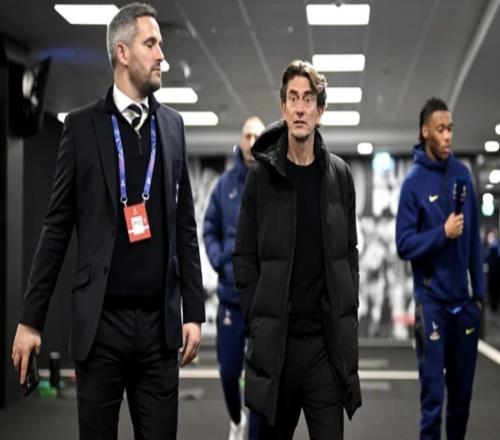 弗兰克：这场比赛可能会非常胶着法兰克福可以毫无包袱地踢