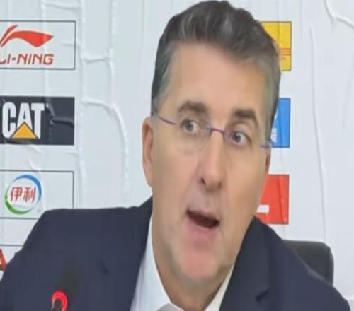 胜四川发布会！格兰认可3潜力小将+力挺西尔扎提，吴冠希寄语健康