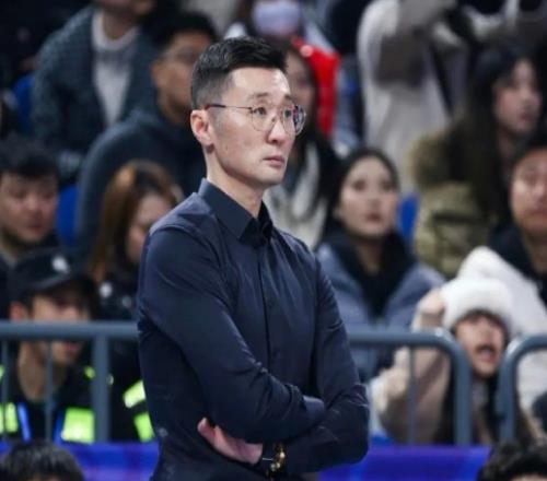 刘炜卸任新疆主教练：本季执教3胜6负韩国助教姜正秀成代理主帅