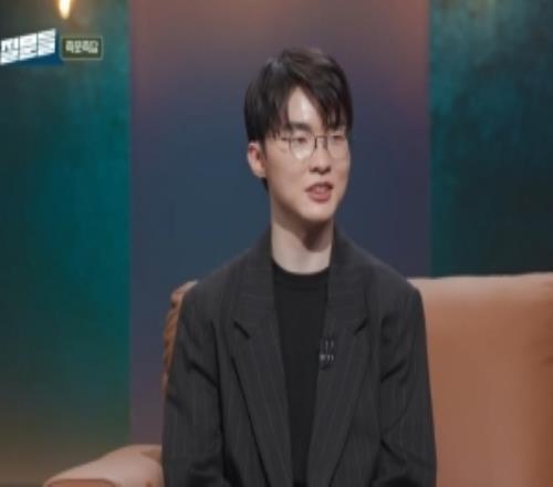 Faker：如果重生一次不会再做职业选手，会顺其自然生活