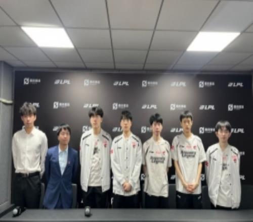 AL赛后群访教练：输比赛问题是多方面的好好总结努力准备季后赛