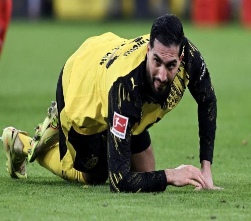 罗伯特科瓦奇：作为队长詹还想带球队前进，但已无法坚持