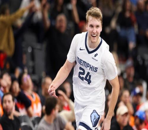 不只是一个投手，灰熊后场新星已经展现出了顶级组织者的实力