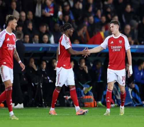 随着曼城2：1皇马，欧冠最新积分榜！阿森纳全胜领跑，巴萨只排15