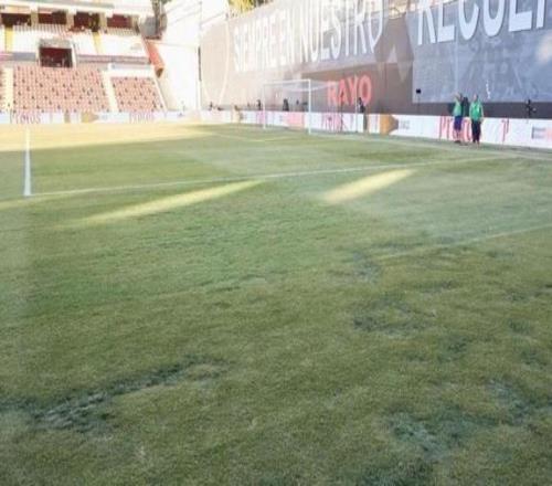 球场状况不佳西甲比赛延期球员：最好的联赛笑话