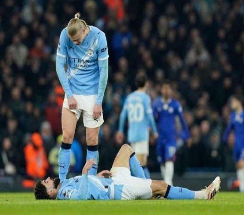 后防坍塌！曼城主场丢分又损2铁卫枪手可以提前开香槟了