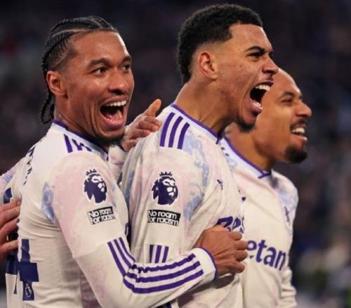 紧追争冠集团！维拉逆转好戏创队史新纪录，埃梅里的球队不容小觑