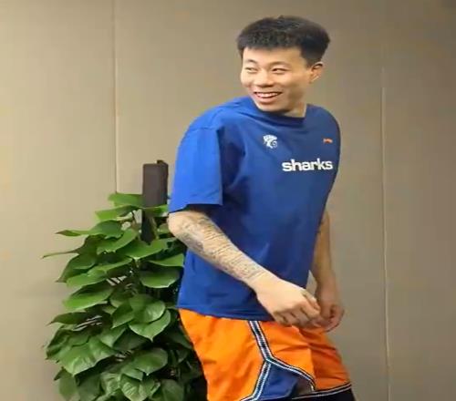 有趣！男篮国手得0分，参加CBA新闻发布会被驱逐出场