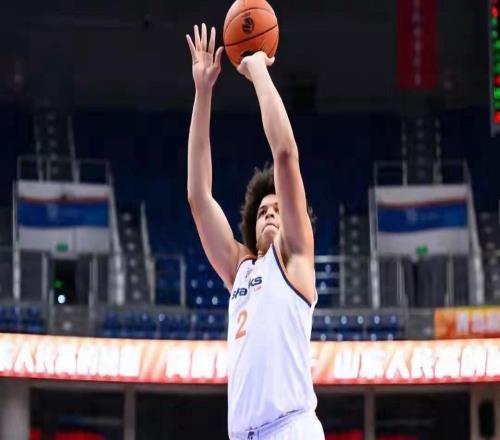 CBA常规赛上海久事客场胜青岛首节338攻势奠定八连胜基石