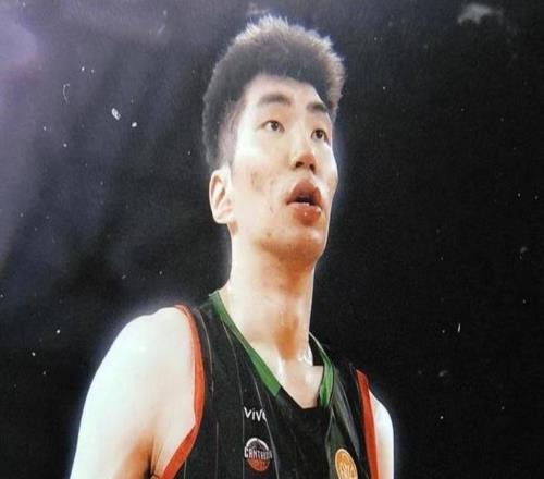 男篮战日本或存3点隐患：锋线偏科，后卫缺投射，内线出不来