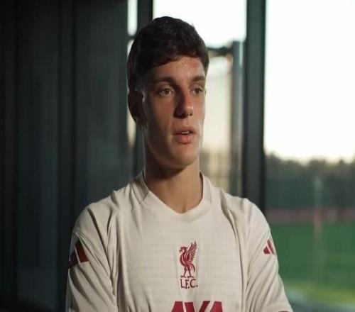 莱昂尼：我正在进行康复训练，将以更强大的姿态重返赛场