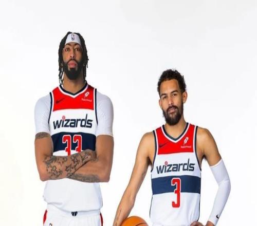 浓眉的独行侠生涯，就这么烂尾了