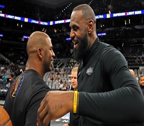 再见保罗！突然要被裁！NBA只是生意场，但你们确实不配总冠军