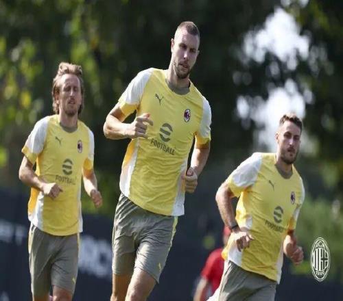 米体丨他已成为米兰的钢铁之墙