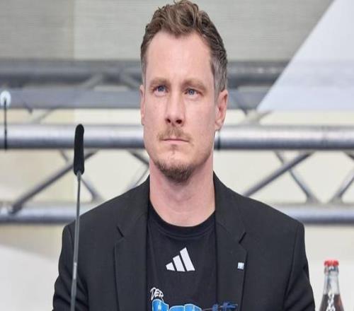 前汉堡主席扬森：沃尔特马德比赛被嘘，就是典型的德国式反应