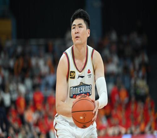 CBA两份罚单！南京四川4人禁赛，罚款16万，刘维伟不在意5连败