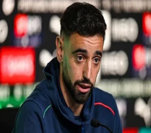 谈与沙特联赛的传闻，B费：我对现在的处境感到开心