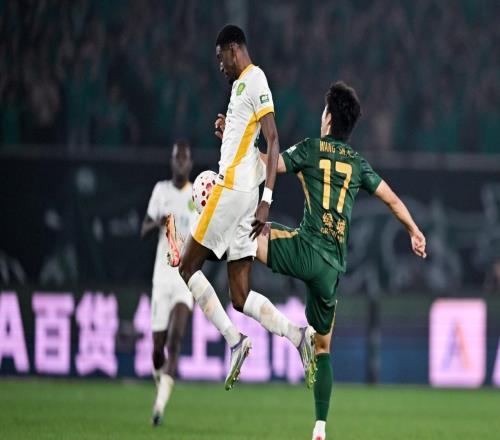 意外吗北京国安仅2分优势距离降级，5轮不胜，球迷揪出头号水货