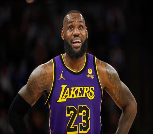 詹姆斯养伤期间，湖人连门票都卖不过爵士