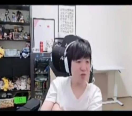 Letme：Zika真不如呼吸吧弹幕说“还真是”呼吸：别带节奏了呀