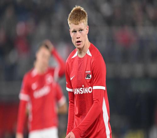 罗马诺：阿尔克马尔给斯密特的标价将会高于6000万欧元