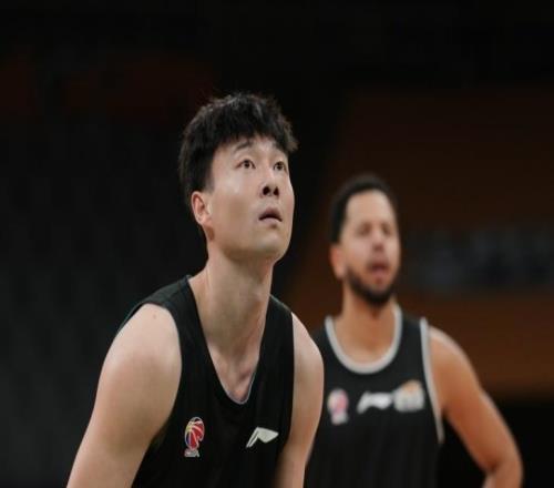 辽宁热身双杀北控！6人上双，赵森连爆，哈维高效，布罗金顿缺席