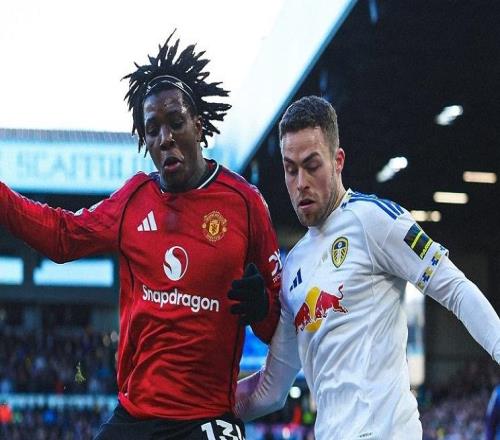 弗格森督战阿莫林神换人，曼联11逼平升班马，仍造队史耻辱纪录