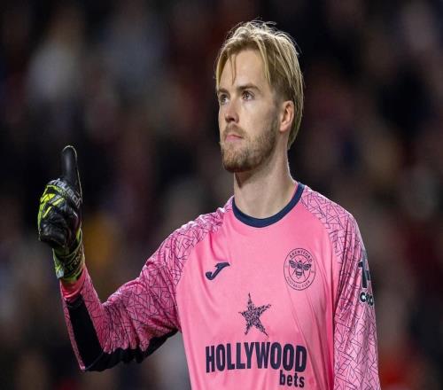 凯莱赫：我从阿利松身上学到了很多，他是英超最好的门将