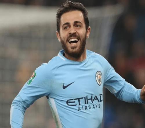 免签也不要，中场大师加盟巴萨梦碎，多家豪门有意他，尤文最积极