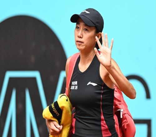 张帅出局宣告双打金花全军覆没，王曦雨称霸国内挑战赛勇夺第三冠