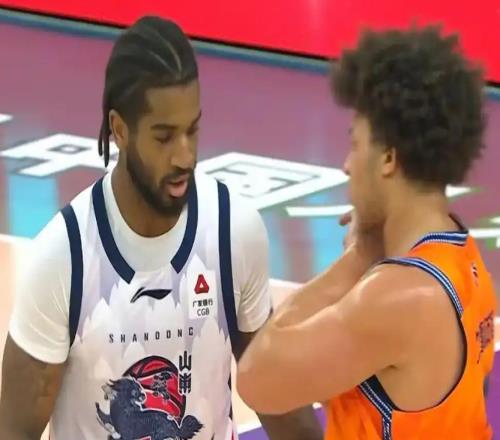 29分分差！山东男篮83112惨败上海：实力鸿沟背后投入与体系差距