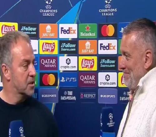 弗里克：普维尔禁区内手球，正常情况下应该两黄变一红加点球