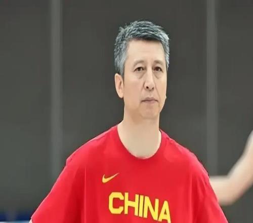 中国男篮正式上诉！严惩当值裁判，郭士强深夜发声，赵睿最新伤情