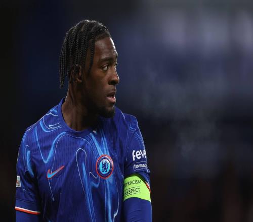 TA：预计切尔西本月不会太忙碌，他们将在夏窗重点关注中场