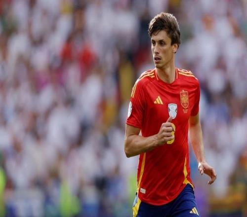 自2014年以来，勒诺尔芒是首位代表西班牙送出助攻的马竞后卫