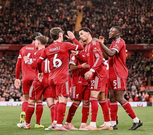 20！萨拉赫解禁复出助攻，新援双响+破英超纪录，利物浦状态回暖