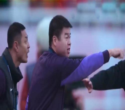 于根伟成天津老佛爷李国旭争取！郑智大羽战中超李霄鹏多俩兄弟